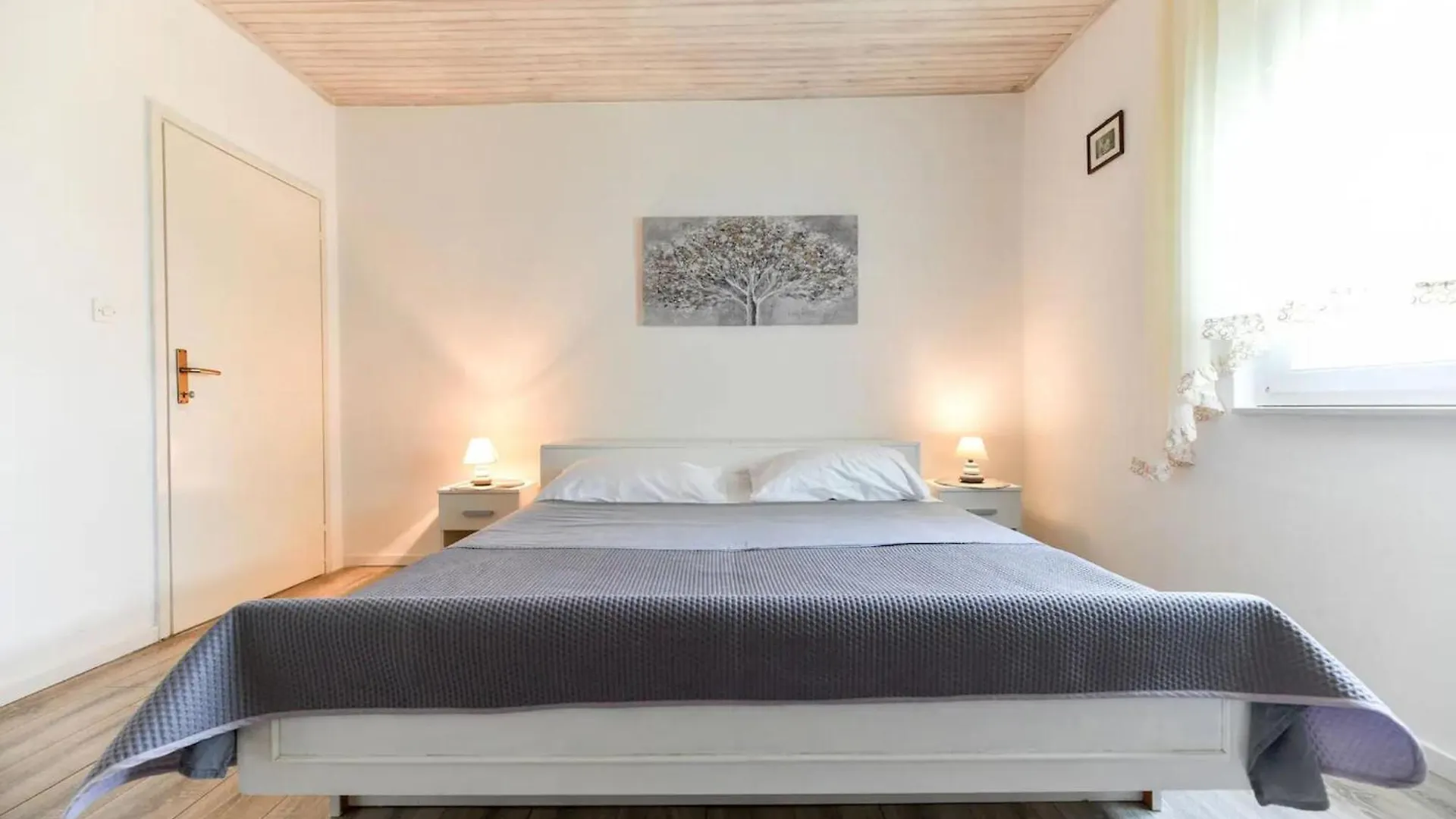 6 Bedroom Lovely Home In Sv, Filip I Jakov Gorica