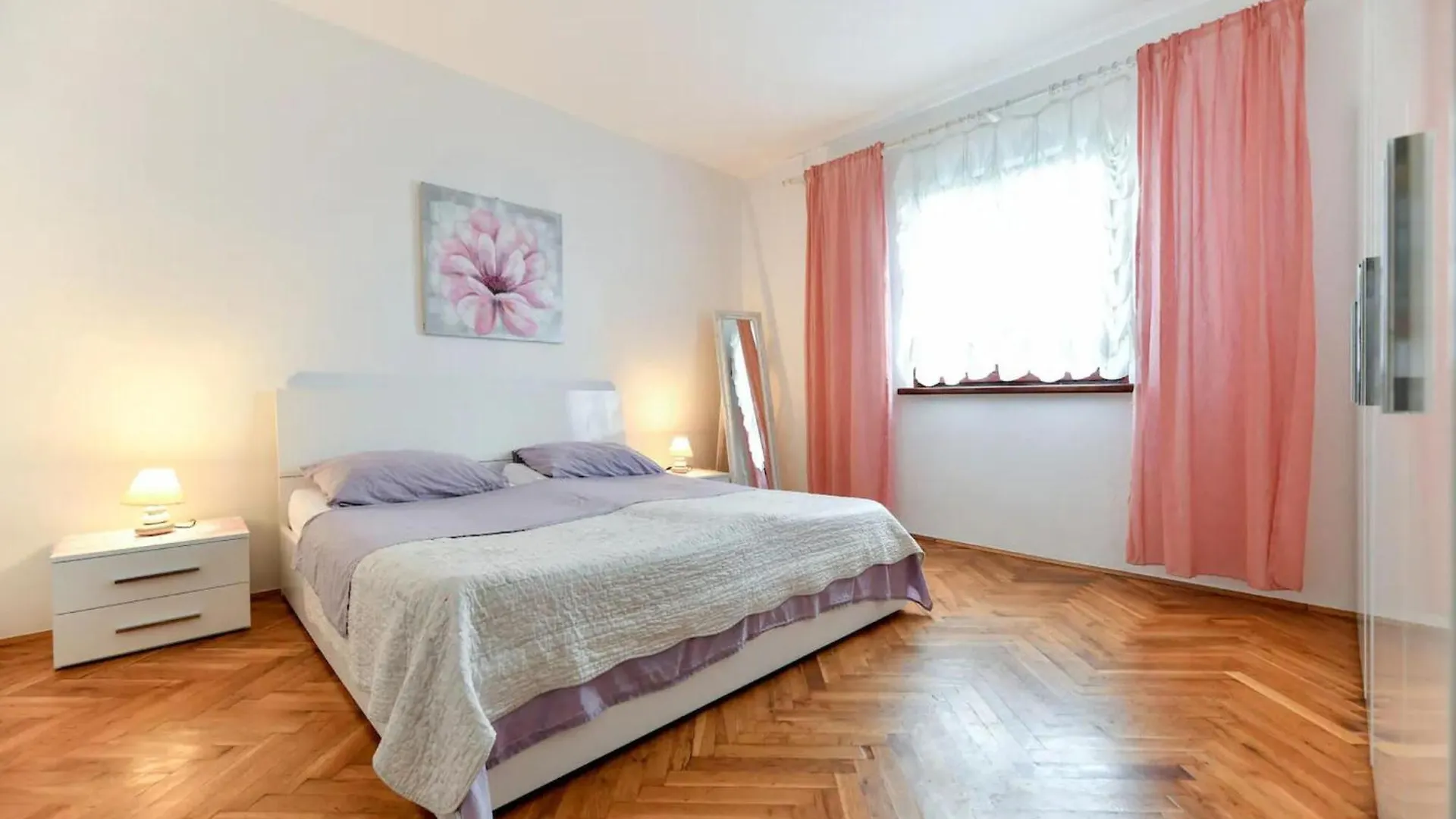 Holiday home 6 Bedroom Lovely Home In Sv, Filip I Jakov Gorica