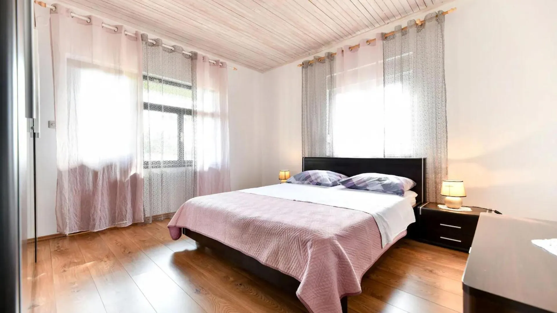 6 Bedroom Lovely Home In Sv, Filip I Jakov Gorica  Croatia