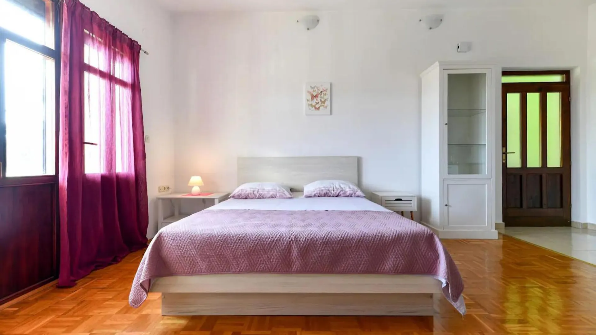 Holiday home 6 Bedroom Lovely Home In Sv, Filip I Jakov Gorica