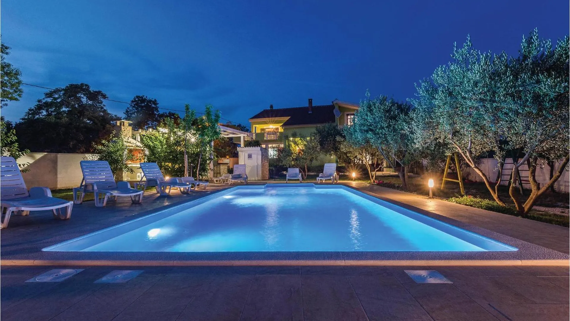 Holiday home 6 Bedroom Lovely Home In Sv, Filip I Jakov Gorica  Croatia