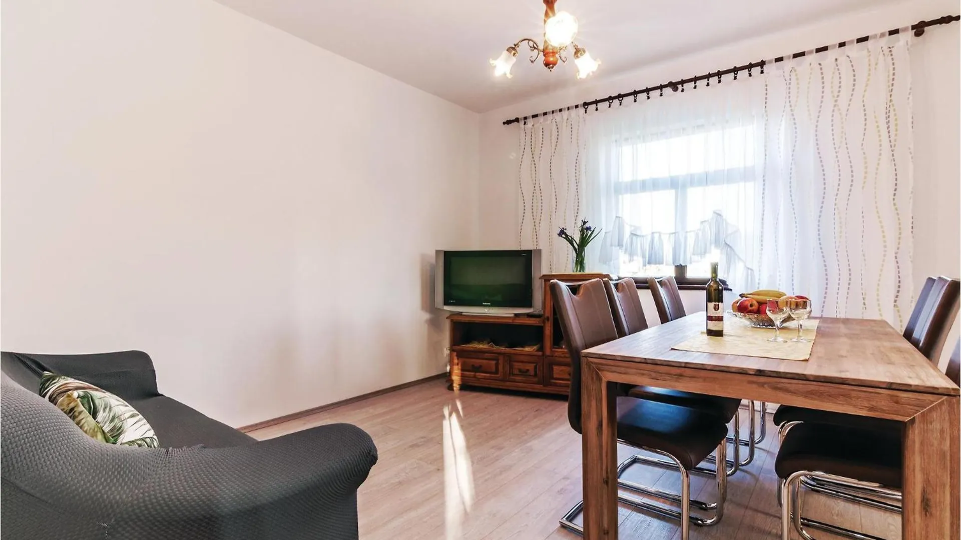 Holiday home 6 Bedroom Lovely Home In Sv, Filip I Jakov Gorica  Croatia